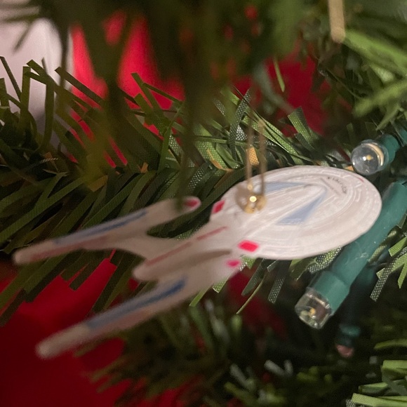 Star Trek Starfleet Legends Miniature Hallmark Ornaments - Picture 6 of 15